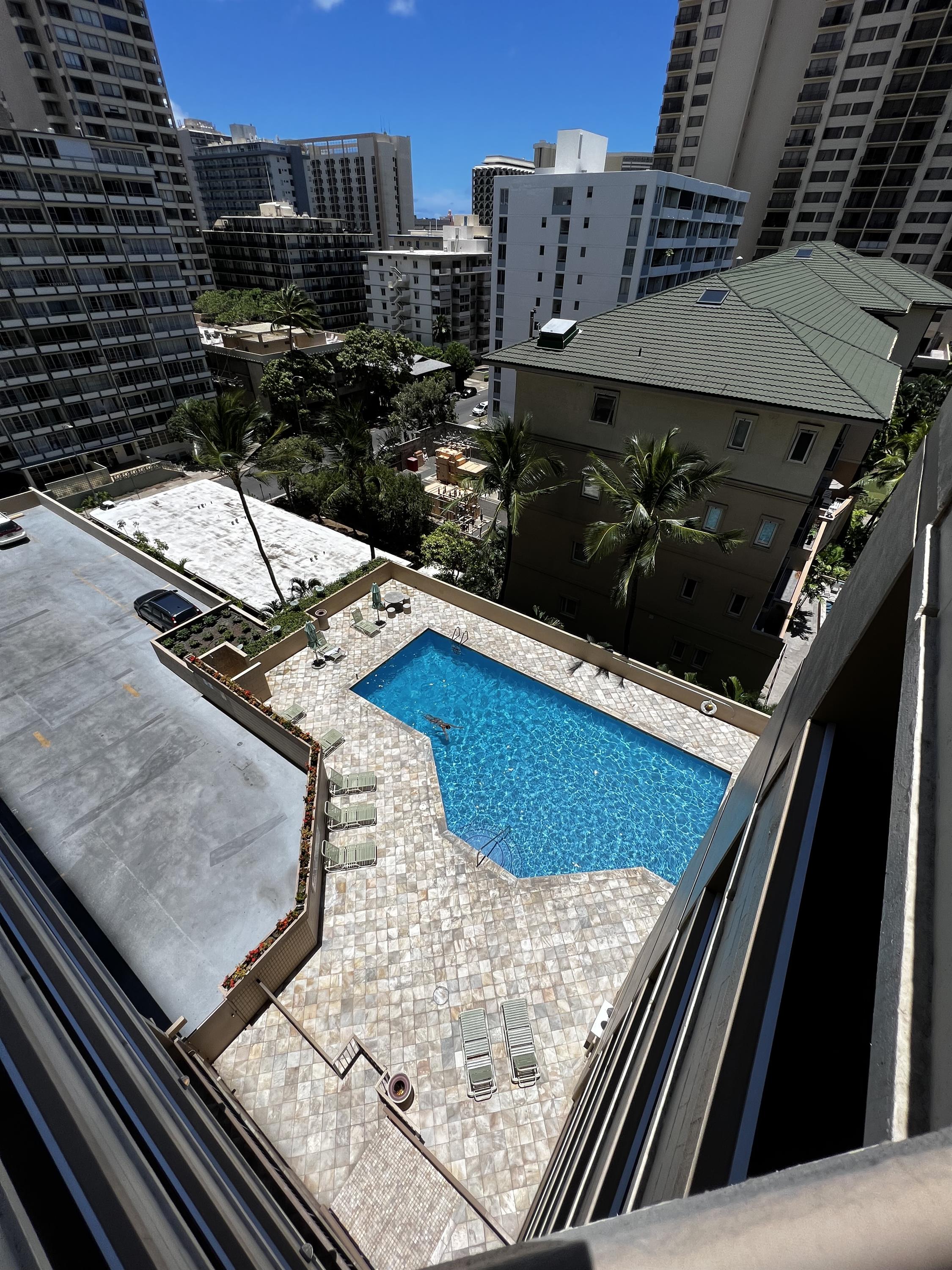 2121 Ala Wai Boulevard - 1